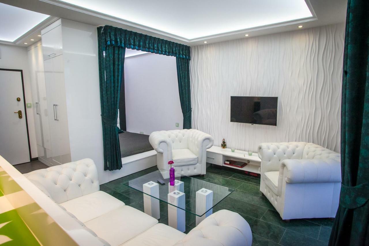 Royal Apartment In City Centre Suwałki Exterior foto